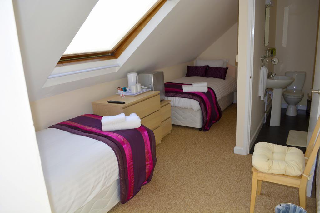 Winston Guesthouse Bicester Esterno foto